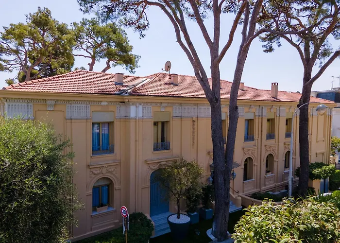 Hotel Petit Palais Nice